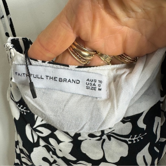 Faithfull the Brand floral Halter tie back mini dress - Picture 8 of 11